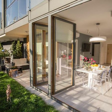 Garden Apartment Cracow- Shopping Mall 1Min, Underground Parking, Family Friendly, City Center Cracovia Esterno foto